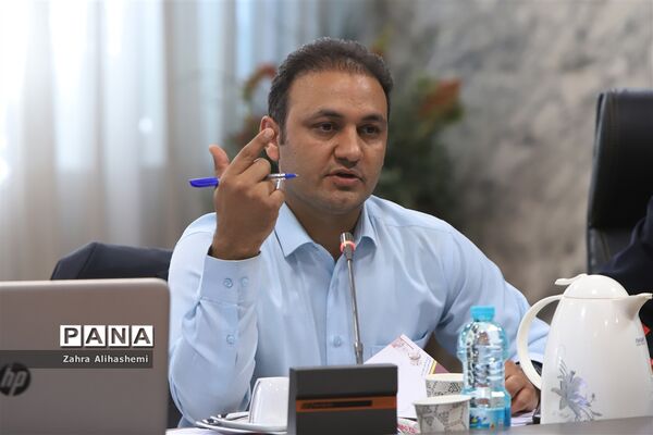 نشست معاونان پرورشی مناطق نوزده‌گانه شهر تهران
