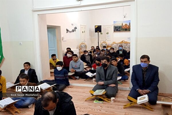 برگزاری محفل انس با قرآن در شهرستان کاشمر