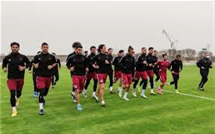 تراکتور سه شاکی خارجی دارد