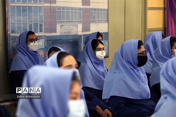 بازدید وزیر آموزش و پرورش از مجتمع آموزشی «ارس»
