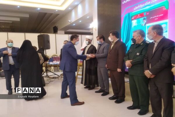 همایش استانی توسعه فرهنگ به‌مناسبت هفته سوادآموزی در آموزش و پرورش ملارد