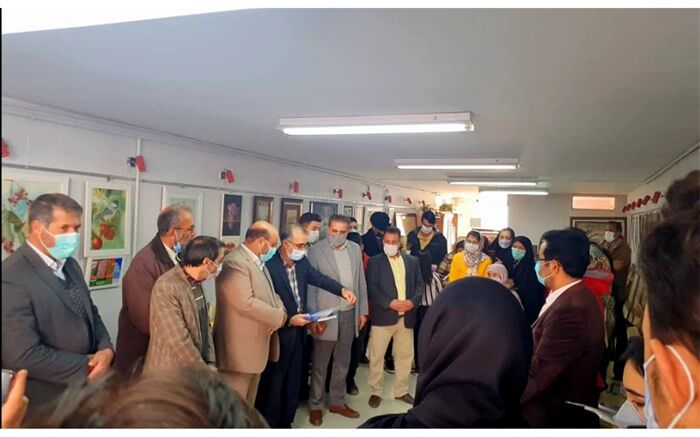 افتتاح نمایشگاه گروهی جمعی از هنرمندان و هنرجویان نقاش در شیروان