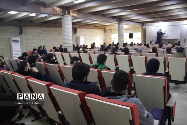 برگزاری دوره توانمند‌سازی و آموزش مربیان نوجوانان طرح شهید بهنام محمدی