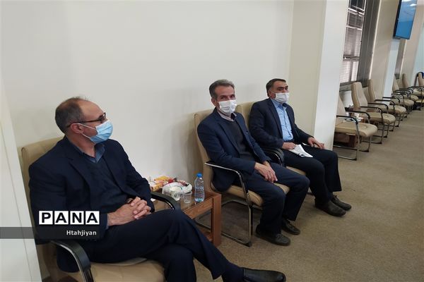 برگزاری گرامیداشت سالروز تاسیس نهضت سواد آموزی در استان اصفهان