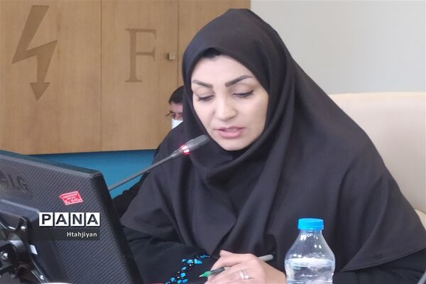 برگزاری گرامیداشت سالروز تاسیس نهضت سواد آموزی در استان اصفهان