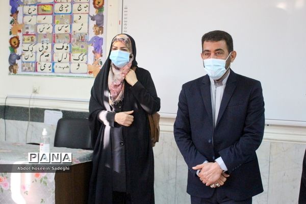 بازدید سرپرست مرکز امور بین‌الملل و مدارس خارج کشور وزارت آموزش و پرورش  از مدرسه باهنر بوشهر