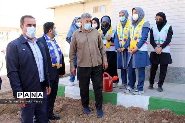 برگزاری پویش نذر نهال در ناحیه یک اهواز