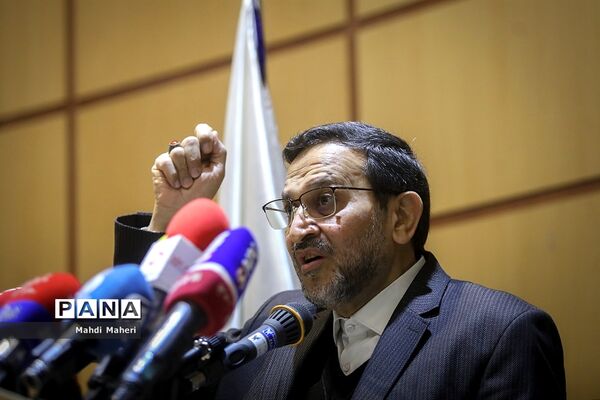 همایش علمی پژوهشی مکتب حاج قاسم، دانشگاه و رسانه