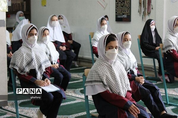 نشست بصیرتی ۹ دی در مدارس دماوند