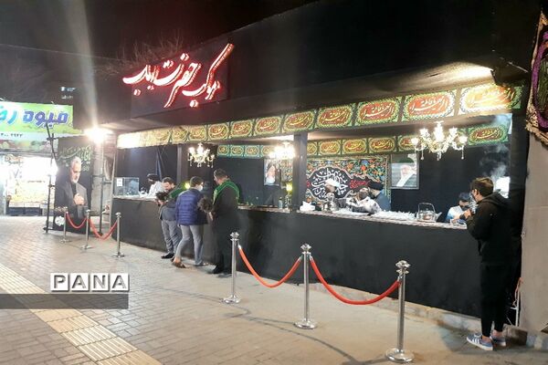 سیاه پوشی شهر مشهد در غم حضرت زهرا(س)