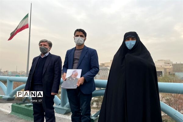 اجرای سرود به‌مناسبت نهم دی در منطقه 17 تهران