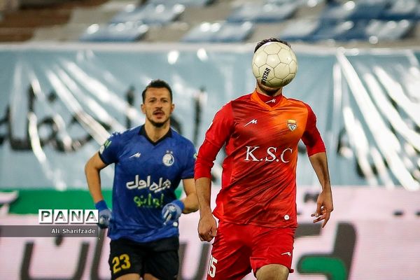 دیدار تیم‌های استقلال و فولاد خوزستان