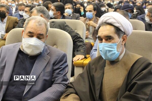 مراسم تکریم و معارفه مدیر‌کل آموزش و پرورش استان کرمان