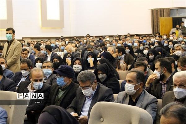 مراسم تکریم و معارفه مدیر‌کل آموزش و پرورش استان کرمان