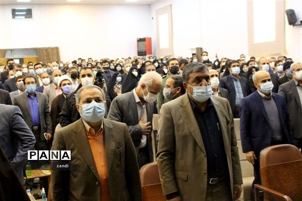 مراسم تکریم و معارفه مدیر‌کل آموزش و پرورش استان کرمان