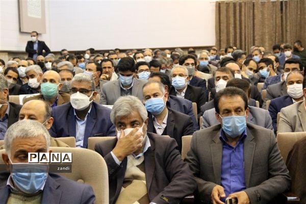 مراسم تکریم و معارفه مدیر‌کل آموزش و پرورش استان کرمان