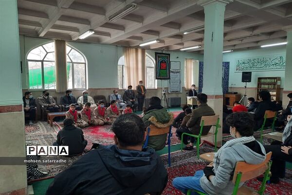 مراسم گرامیداشت 9‌دی در آموزشگاه امیر کبیر ناحیه دو شهرری