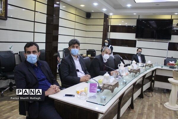 نشست شورای معاونان اداره کل آموزش و پرورش استان بوشهر