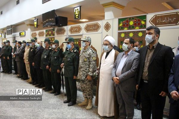 استقبال از پیکر شهیدان گمنام در بوشهر