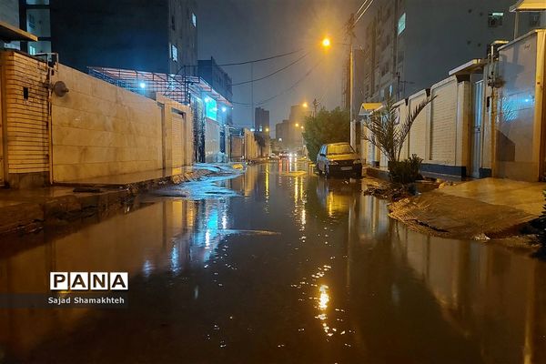 بارش‌های زمستانی و آغاز آبگرفتگی معابر در اهواز