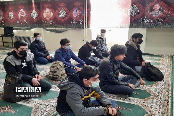 اجرای طرح گفتمان دینی در دبیرستان شهید باهنر