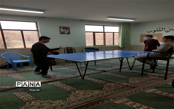 برگزاری مسابقات تنیس روی میز در دبیرستان صدرا