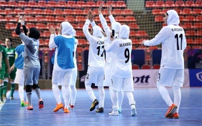 شکست صدرنشین برابر فردیس در لیگ فوتسال زنان