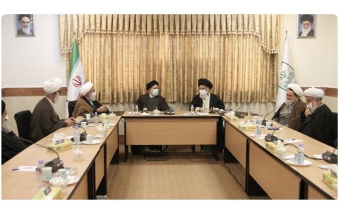 نشست‌های جداگانه رئیس‌جمهوری با شورای عالی مدیریت حوزه و  اعضای خبرگان
