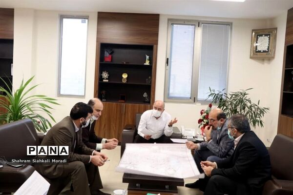 نشست مدیران شرکت گاز استان با نماینده قزوین