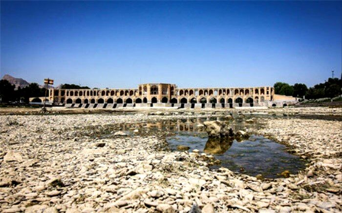 مخبر مصوبه‌ای درباره خشکسالی در اصفهان ابلاغ کرد