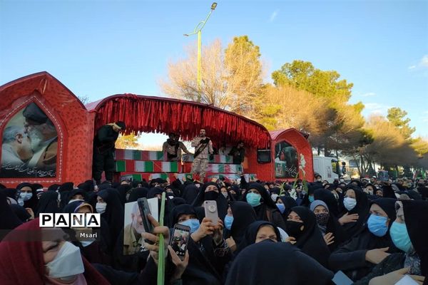 شاهین شهر قدمگاه شهیدان ۸سال دفاع مقدس