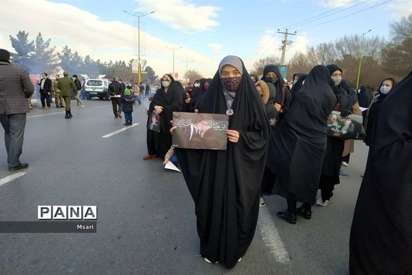 شاهین شهر قدمگاه شهیدان ۸سال دفاع مقدس