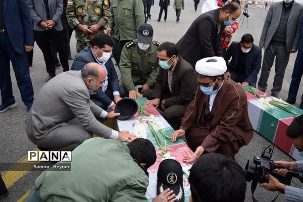 استقبال از 4شهید گمنام