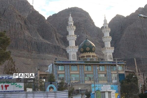 حضور تشکلات دانش‌آموزی در گلزار شهدا کرمان