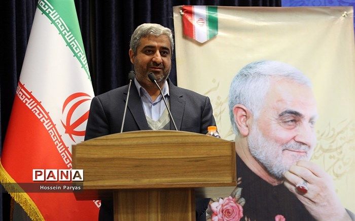 به مرکز امور بین‌الملل باید رسالتی نگاه کرد نه غنیمتی