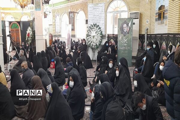 آیین بزرگداشت شهید حاج قاسم سلیمانی در خیریه آبشار عاطفه‌ها منطقه ۱۴
