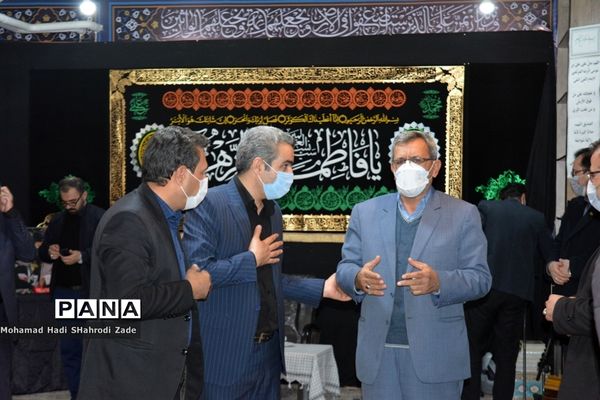 برگزاری مجلس یادبود شهید دلها حاج قاسم سلیمانی در آموزش و پرورش ناحیه یک مشهد