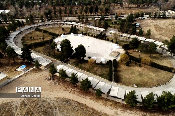 فضای زمستانی اردوگاه شهید آیت اله دستغیب در شیراز