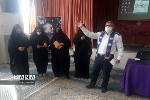 برگزاری جلسه هم‌اندیشی مربیان منطقه جرقویه علیا