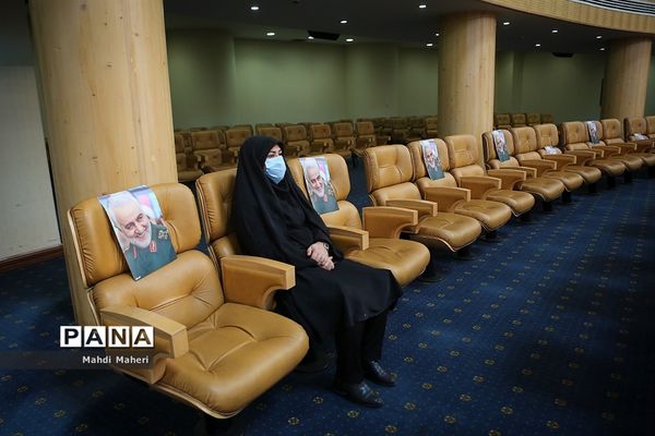 نخستین جشنواره کارمندتراز حاج قاسم سلیمانی