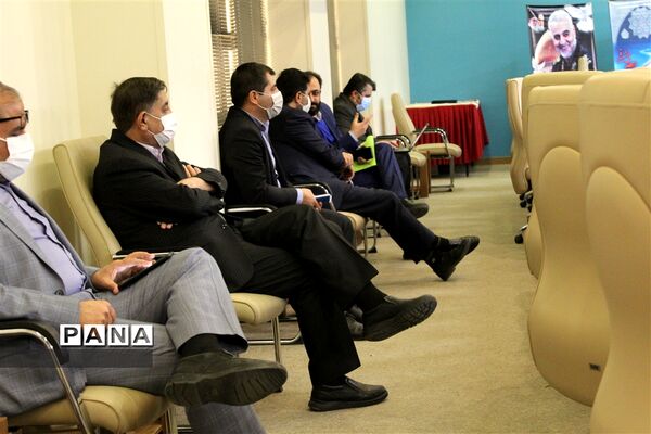 نشست خبری  قاسم احمدی لاشکی معاون حقوقی و امور مجلس وزارت آموزش و پرورش