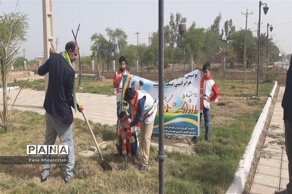 آیین گرامیداشت روز درختکاری و هفته منابع طبیعی در خوزستان