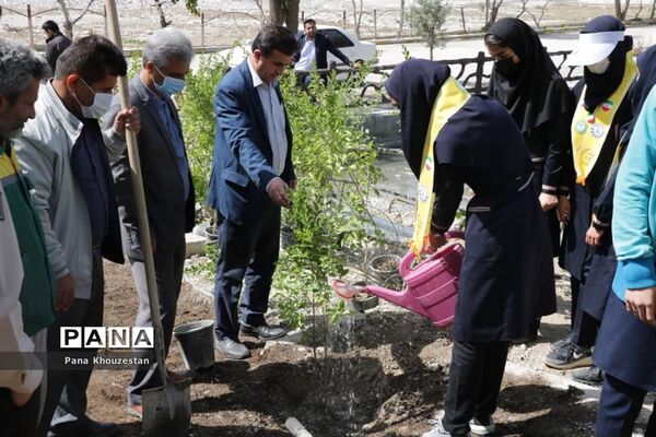 آیین گرامیداشت روز درختکاری و هفته منابع طبیعی در خوزستان