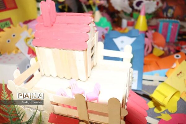 آیین گرامیداشت روز پاسدار در مدارس شهرستان آباده