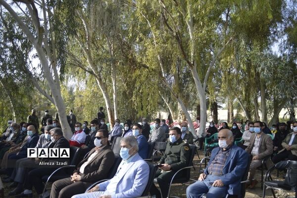 مراسم روز درختکاری در اردوگاه تربیتی امام خمینی (ره)  استان بوشهر چاهکوتا برگزار شد