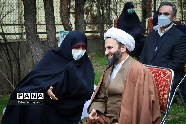 آیین روز درختکاری در اردوگاه شهید چمران تهران