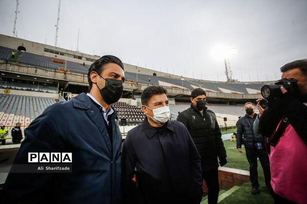 دیدار تیم‌های تیم استقلال و گل‌گهر