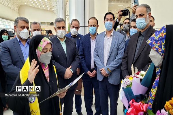 آیین استقبال از دانش‌آموز پیشتاز قرآنی جهان اسلام در اهواز