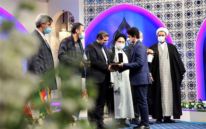 افتخارآفرینی دانش‌آموز گیلانی در مسابقات بین‌‌المللی قرآن کریم
