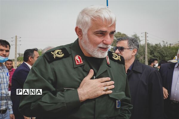 رونمایی از تندیس شهید سپهبد حاج قاسم سلیمانی در شهرستان امیدیه
